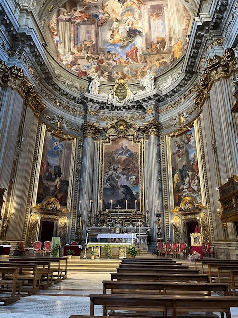 Glorificação de Santo Inácio no teto da Igreja de Santo Inácio de Loyola em Roma, afresco de Andrea Pozzo.